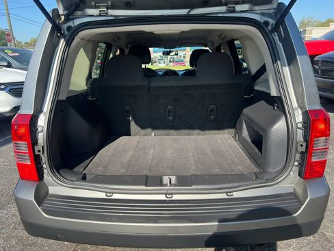 Used 2013 Jeep Patriot Sport FWD image 13