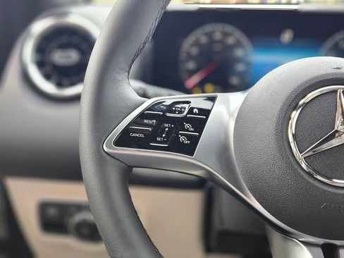 New 2026 Mercedes-Benz GLB 250 4MATIC image 28