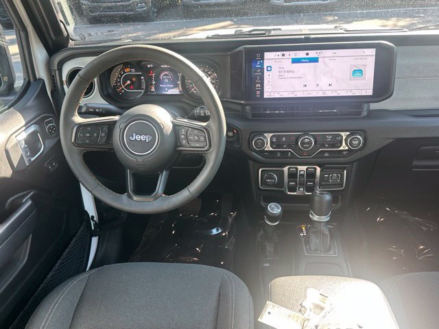 Used 2024 Jeep Wrangler Unlimited Sport AWD/4WD image 30