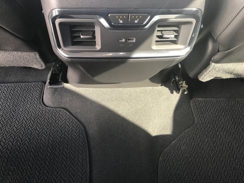 Used 2023 GMC Sierra 1500 Denali AWD/4WD image 18