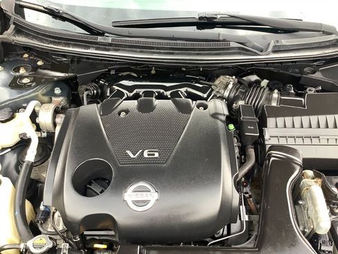 Used 2009 Nissan Maxima 3.5 SV w/ Tech Pkg FWD image 8