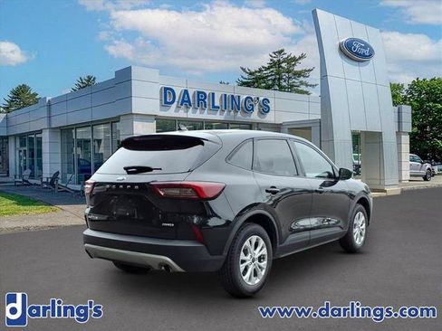 Used 2025 Ford Escape Active AWD/4WD image 5
