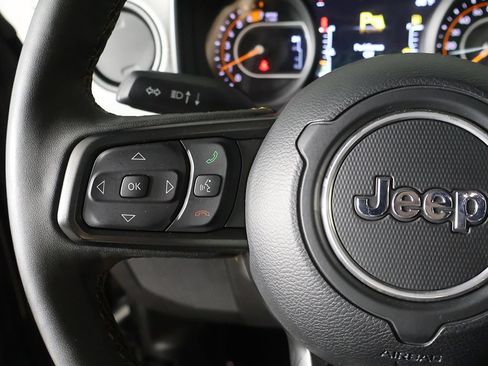 Used 2024 Jeep Wrangler Unlimited Sport AWD/4WD image 37