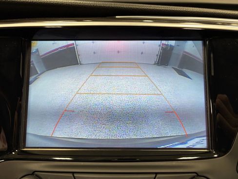 Used 2019 Buick Envision Essence image 42