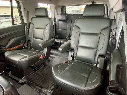 Used 2020 Chevrolet Tahoe Premier w/ 6.2L Performance Package image 34