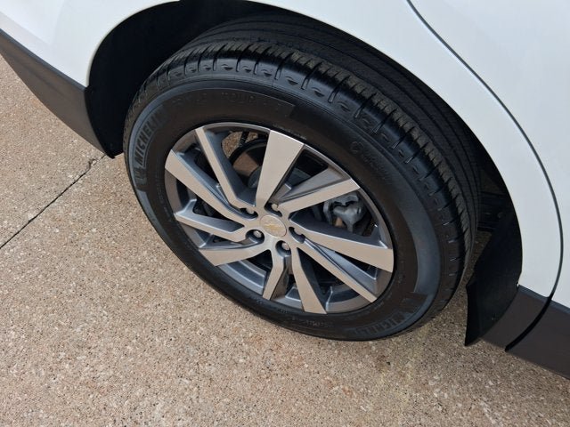 Used 2024 Chevrolet Equinox LT AWD/4WD image 22