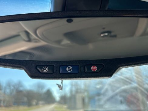 Used 2017 GMC Yukon SLT image 17