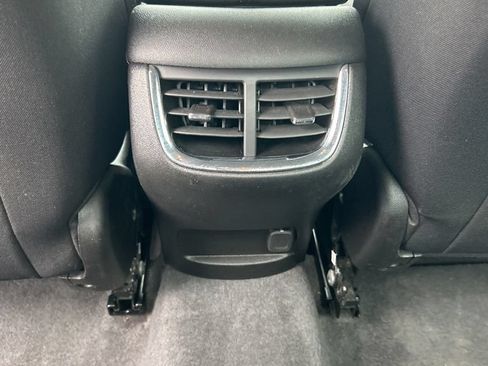 Used 2023 Chevrolet Malibu LT FWD image 19