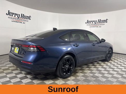 Used 2025 Honda Accord SE image 5