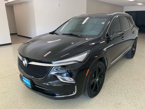 Used 2023 Buick Enclave Essence w/ Experience Buick Package image 1