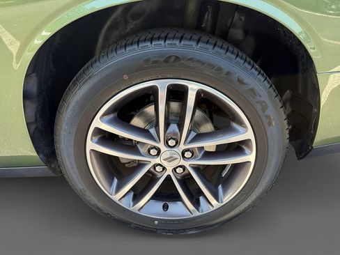 Certified 2018 Dodge Challenger GT AWD/4WD image 8