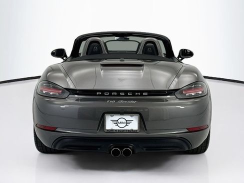 Used 2018 Porsche 718 Boxster RWD image 6