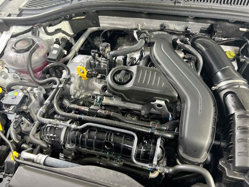 Used 2025 Volkswagen Jetta S FWD image 27