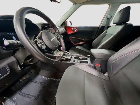 Certified 2023 Kia Soul GT-Line w/ GT-Line Technology Package FWD image 22