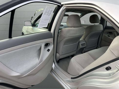 Used 2009 Toyota Camry image 15