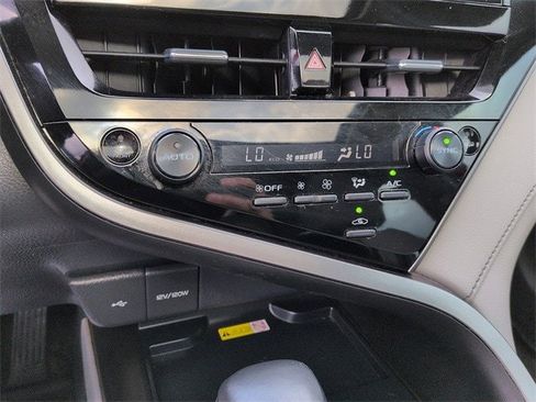 Certified 2023 Toyota Camry SE w/ Cold Weather Package image 25