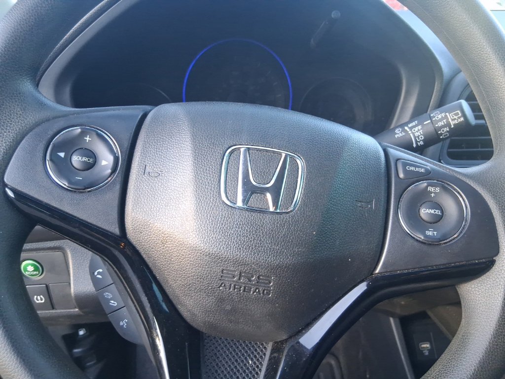 Used 2022 Honda HR-V LX image 10