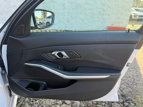 Used 2024 BMW 330i xDrive Sedan image 25