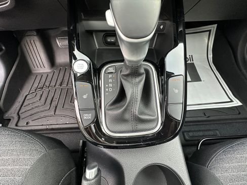 Used 2024 Kia Soul EX image 27