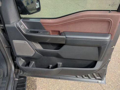 Certified 2022 Ford F150 Lariat w/ Equipment Group 502A High image 23