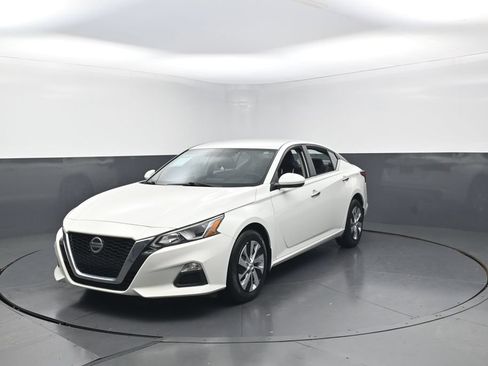 Used 2020 Nissan Altima 2.5 S AWD/4WD image 36