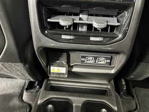 Used 2021 Jeep Grand Cherokee L Laredo AWD/4WD image 18