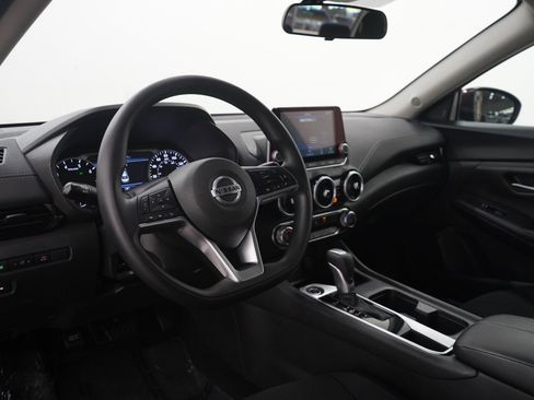 Used 2023 Nissan Sentra SV FWD image 22