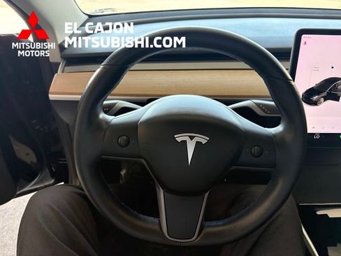 Used 2018 Tesla Model 3 Long Range RWD image 15
