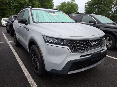 Used 2022 Kia Sorento S AWD/4WD image 5