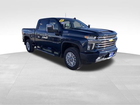 Used 2022 Chevrolet Silverado 2500 High Country image 9