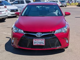 Used 2016 Toyota Camry SE FWD video 2