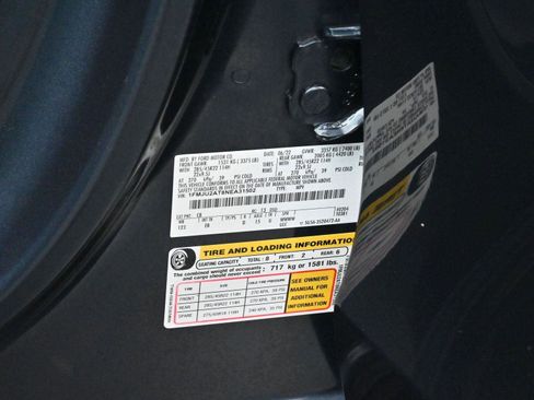 Used 2022 Ford Expedition Limited image 43