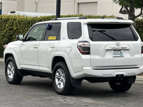 Used 2024 Toyota 4Runner SR5 image 6
