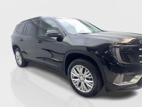 Used 2026 GMC Acadia Elevation w/ Elevation Premium Package FWD image 12