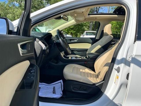 Certified 2023 Ford Edge SEL w/ Convenience Package AWD/4WD image 16
