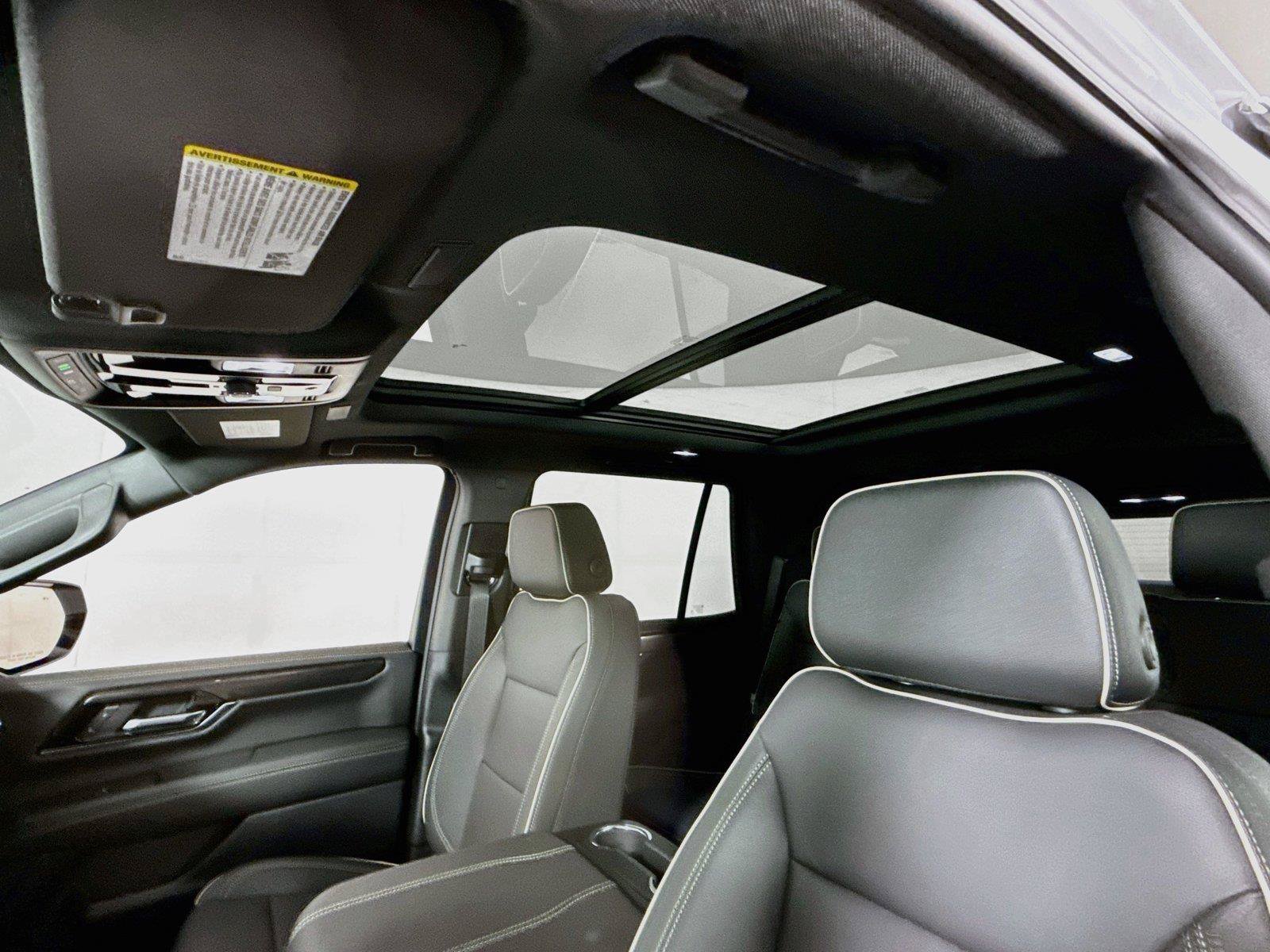 New 2027 GMC Yukon Elevation w/ Elevation Premium Package AWD/4WD image 17