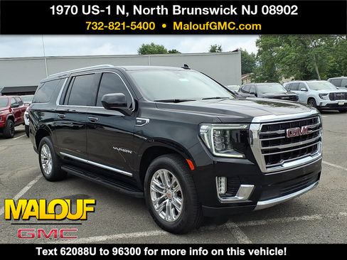 Certified 2021 GMC Yukon XL SLT AWD/4WD image 1