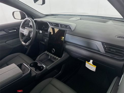 New 2026 GMC Terrain AT4 w/ Convenience Package III AWD/4WD image 23