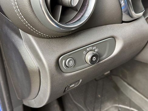 Certified 2024 Chevrolet Blazer LT w/ Driver Confidence Package image 17