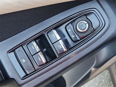 Used 2021 Subaru Ascent Premium w/ Sport Package image 24