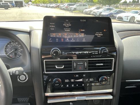 Used 2022 Nissan Armada SL AWD/4WD image 23