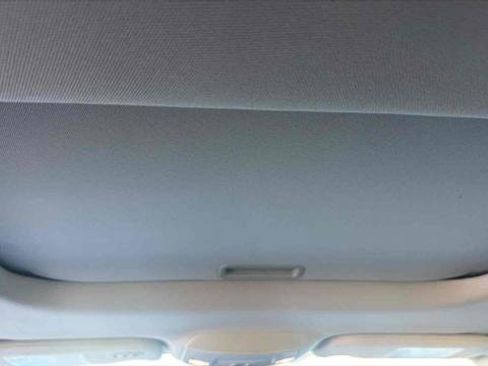 Used 2020 Ford Fusion SEL image 25