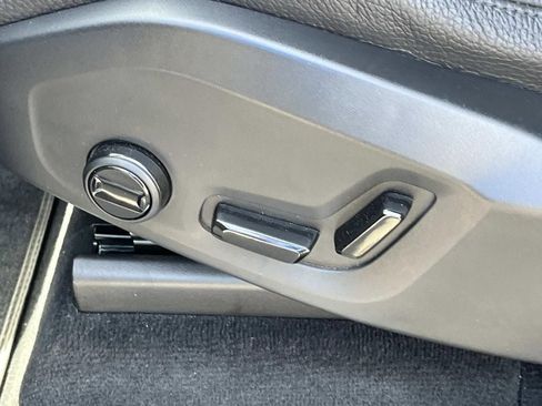 Certified 2023 Volvo XC90 B6 Plus w/ Protection Package Premier image 26