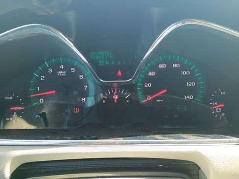 Used 2017 Chevrolet Traverse LS FWD image 32