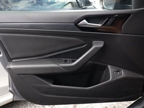 Used 2021 Volkswagen Jetta GLI FWD image 46