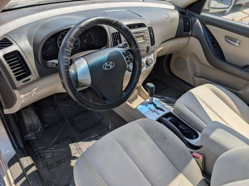Used 2009 Hyundai Elantra GLS FWD image 15
