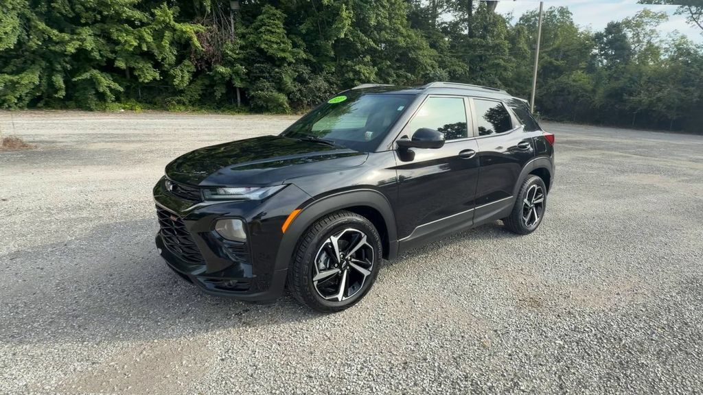 Used 2022 Chevrolet TrailBlazer RS FWD image 4