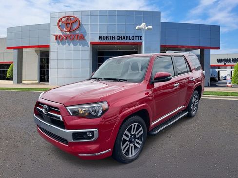 Used 2021 Toyota 4Runner Limited image 5