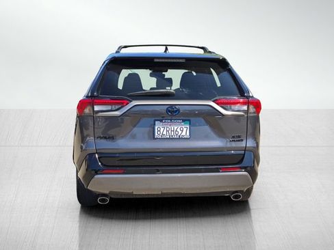 Used 2021 Toyota RAV4 XSE AWD/4WD image 5