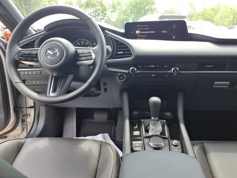 New 2026 MAZDA MAZDA3 Hatchback w/Premium Plus Pkg AWD/4WD image 16